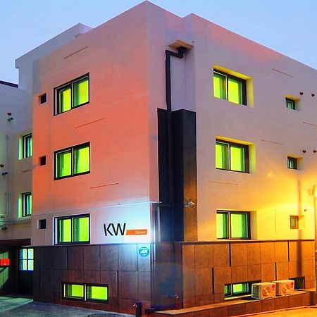 Hostel Kw Sinsa Сеул Екстериор снимка